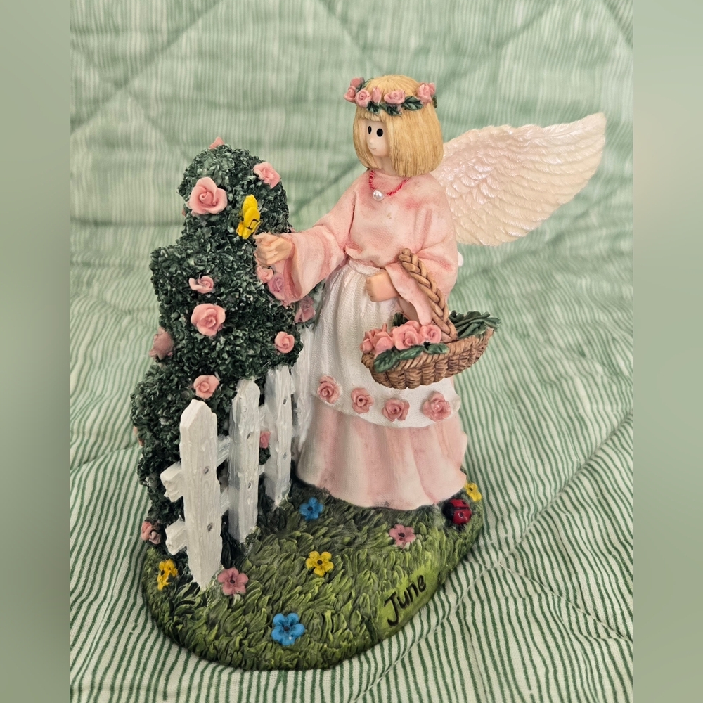 Linda Grayson June Flower Angel "Butterfly Days" Perfect Condition